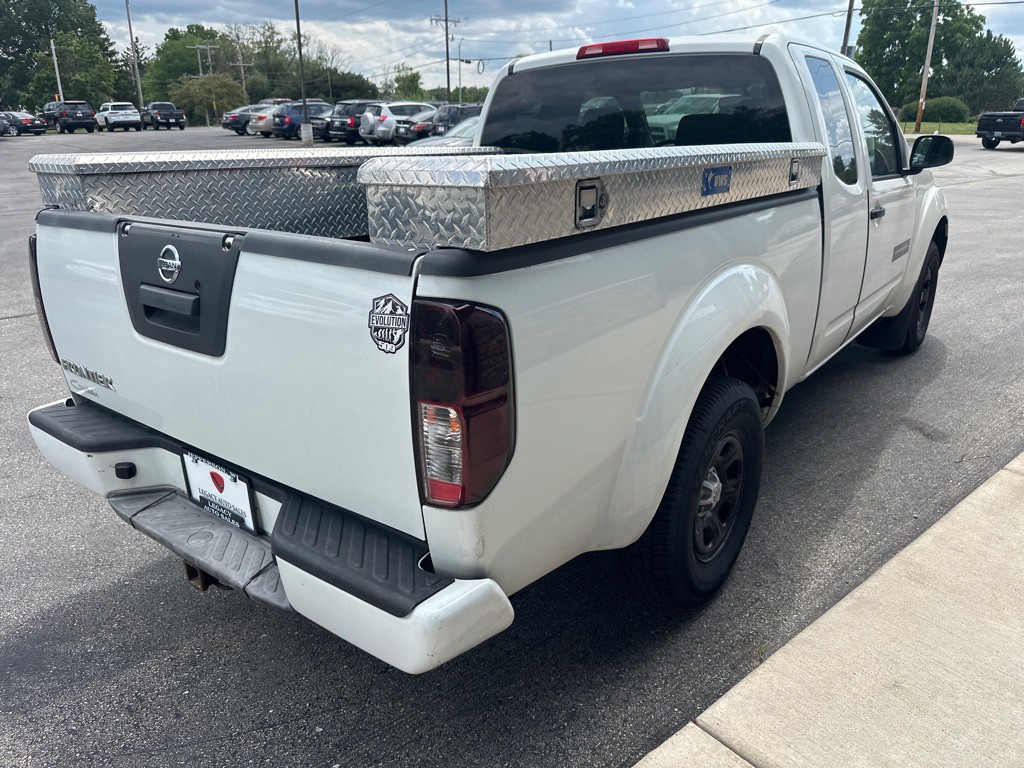 2017 Nissan Frontier Image 4
