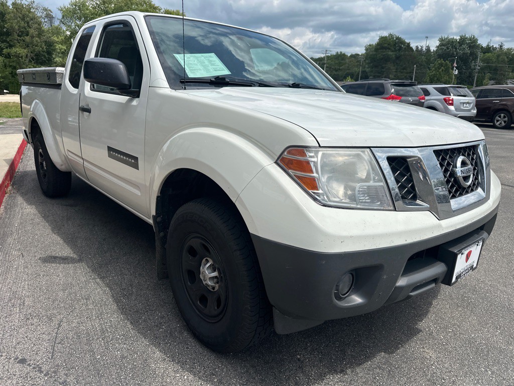 2017 Nissan Frontier Image 5