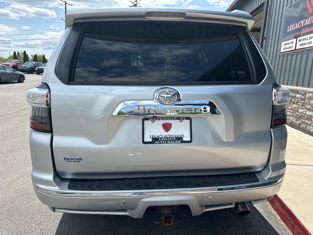 2015 Toyota 4Runner Image 4