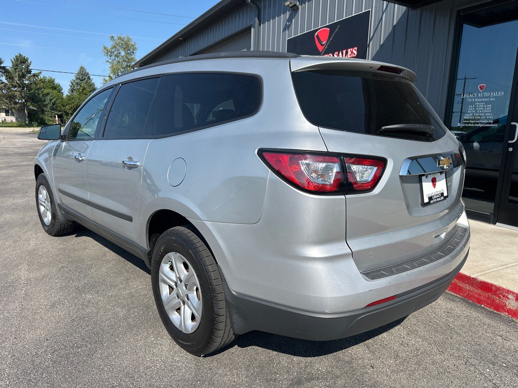 2014 Chevrolet Traverse Image 3