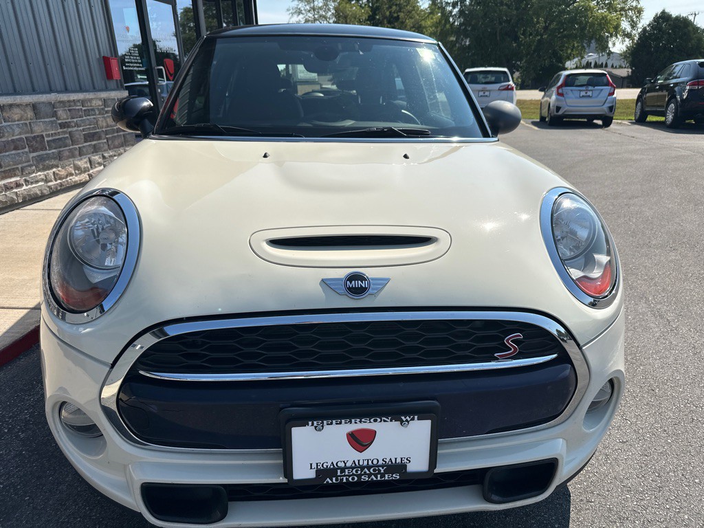 2014 MINI Cooper Image 7