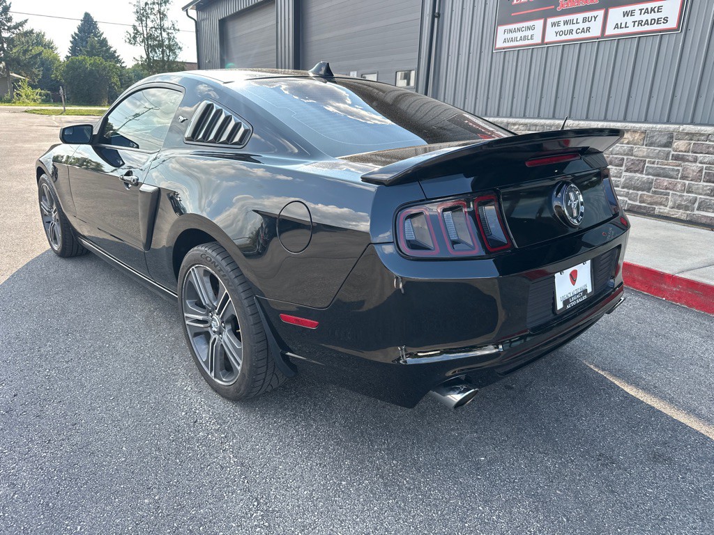 2014 Ford Mustang Image 3