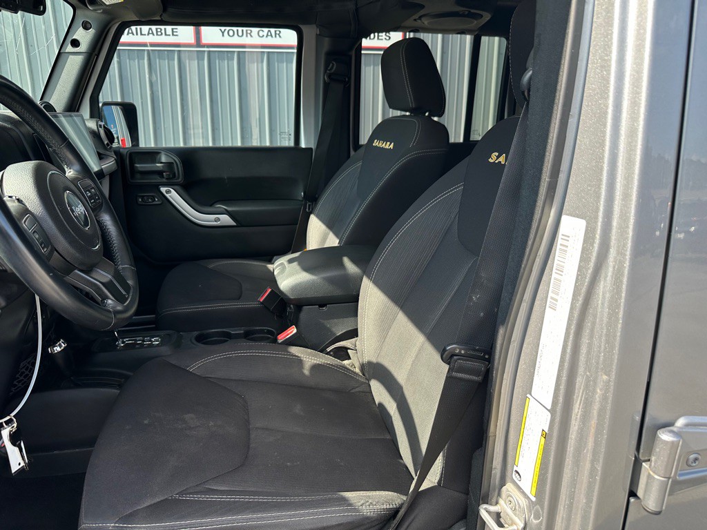 2013 Jeep Wrangler Unlimited Image 9