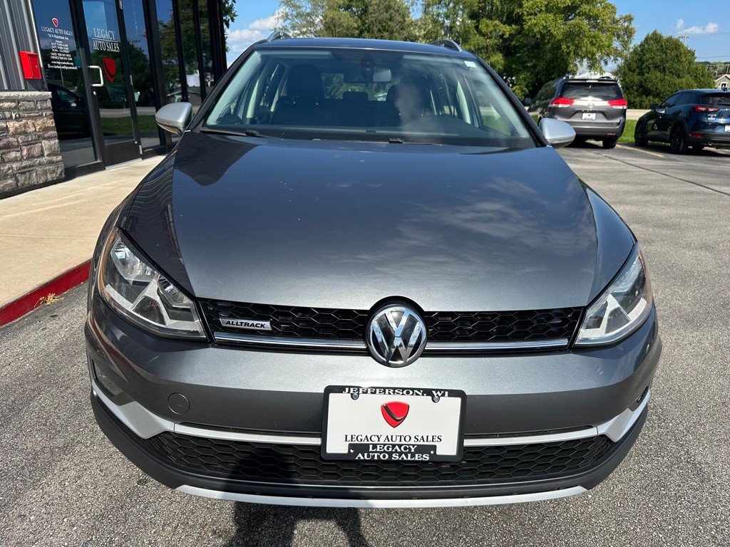 2017 Volkswagen Golf Image 7