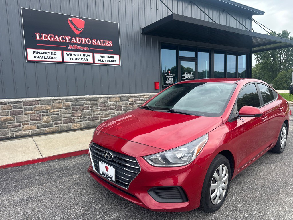 2021 Hyundai Accent Image 1