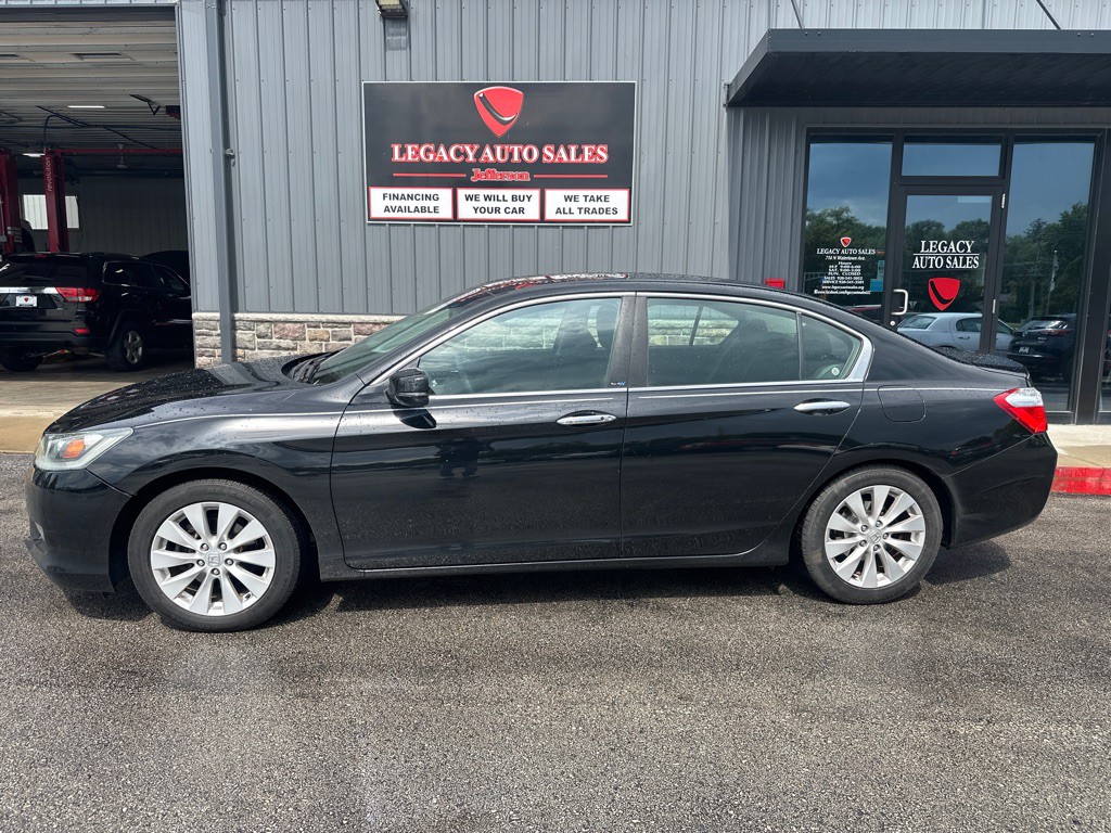 2013 Honda Accord Image 2