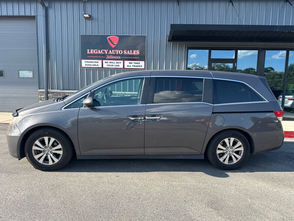 2016 Honda Odyssey Image 2