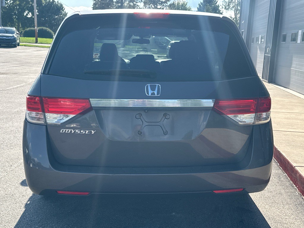 2016 Honda Odyssey Image 4