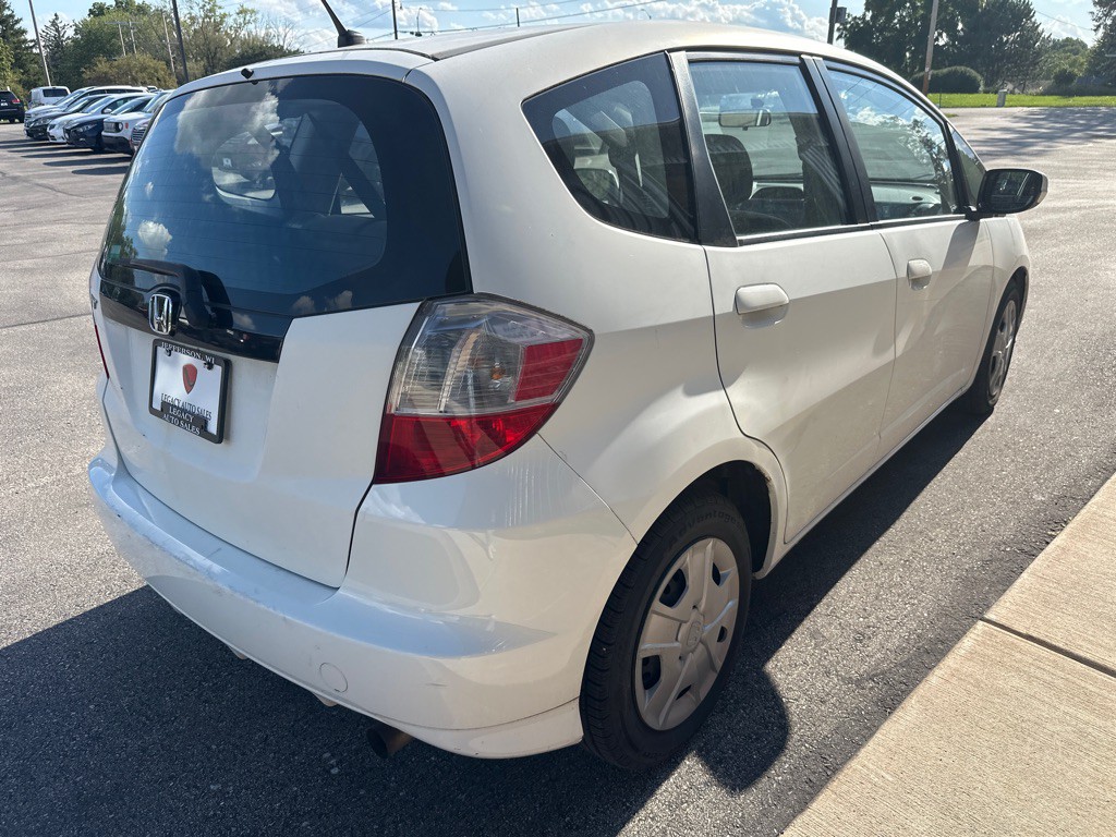 2013 Honda Fit Image 5