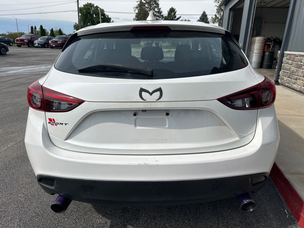 2015 Mazda Mazda3 Image 4