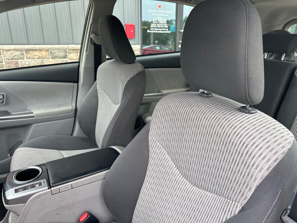 2017 Toyota Prius Image 9
