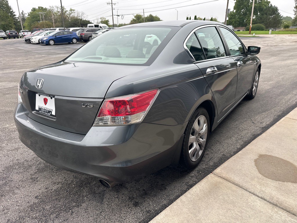 2010 Honda Accord Image 5