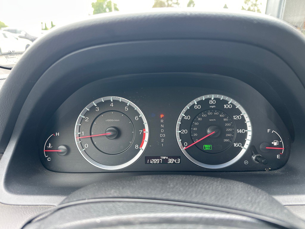 2010 Honda Accord Image 11