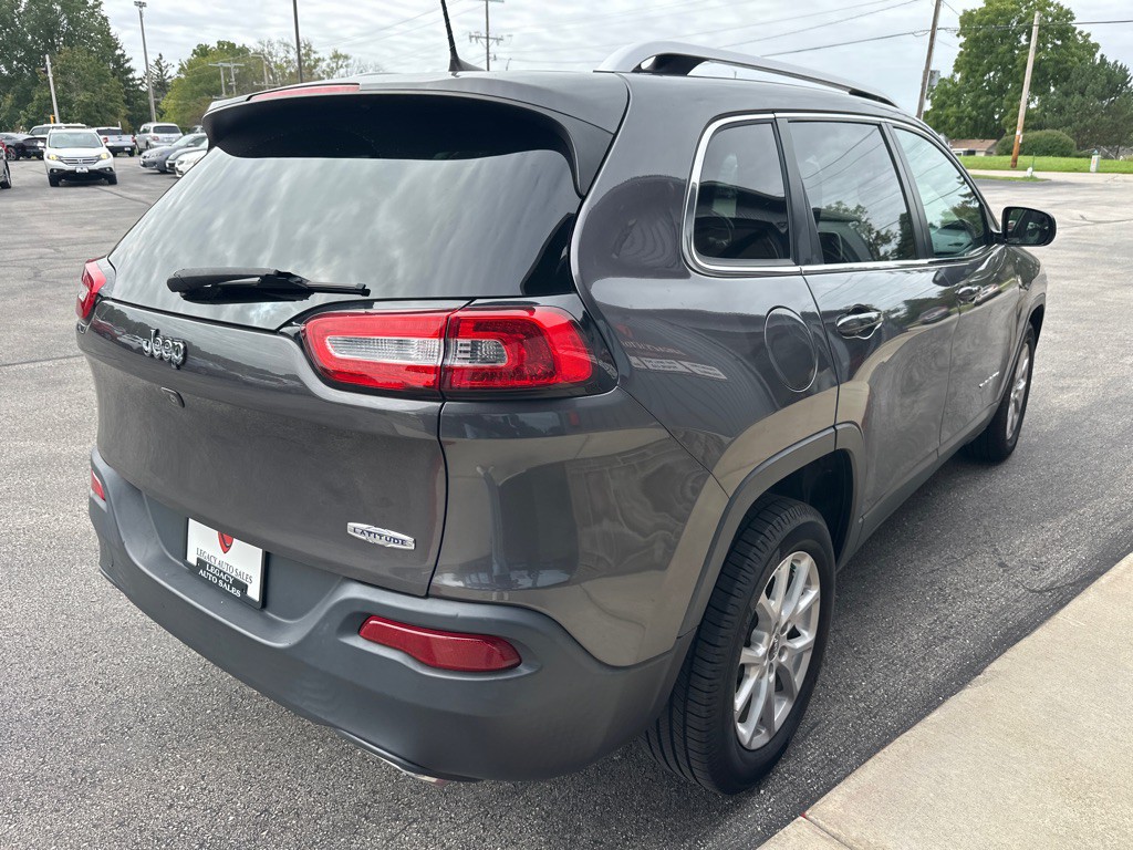 2018 Jeep Cherokee Image 5