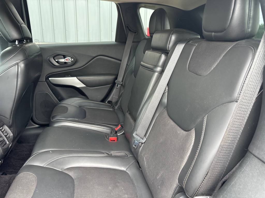 2018 Jeep Cherokee Image 8