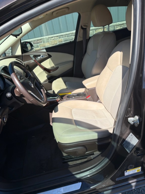 2013 Buick Verano Image 11