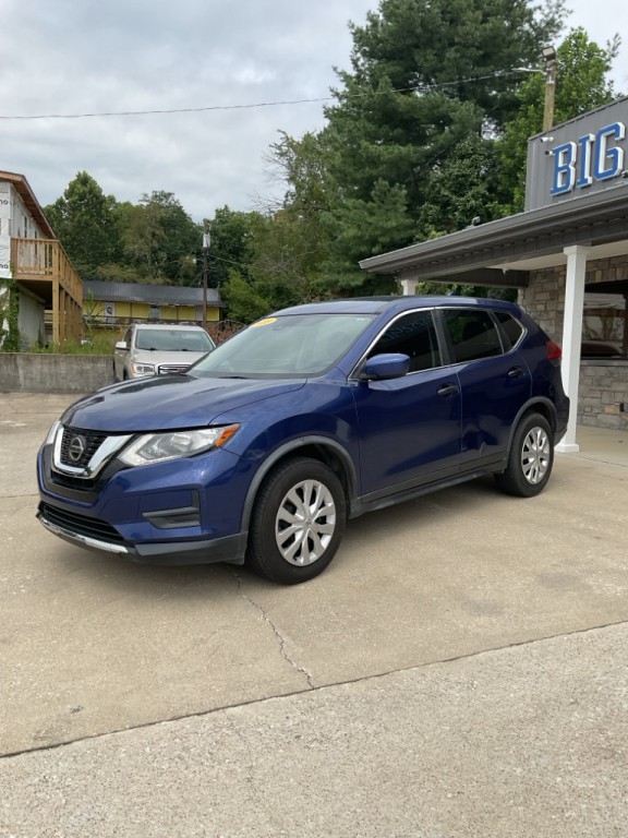 2020 Nissan Rogue Image 3