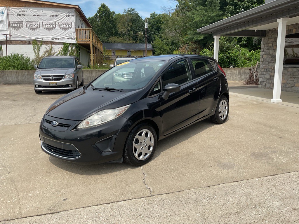 2011 Ford Fiesta Image 4
