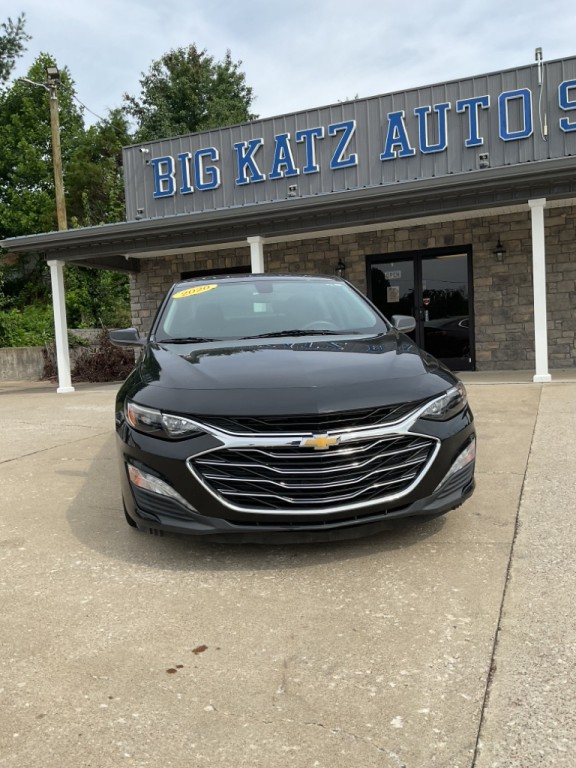 2020 Chevrolet Malibu Image 2
