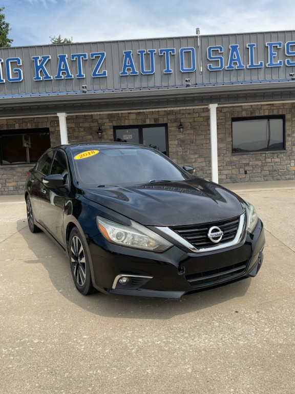 2018 Nissan Altima Image 8
