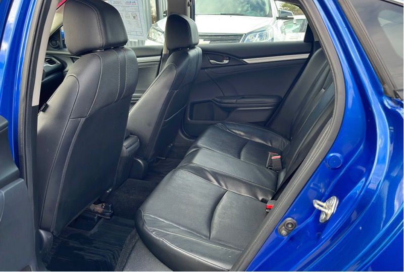 2017 Honda Civic Image 4