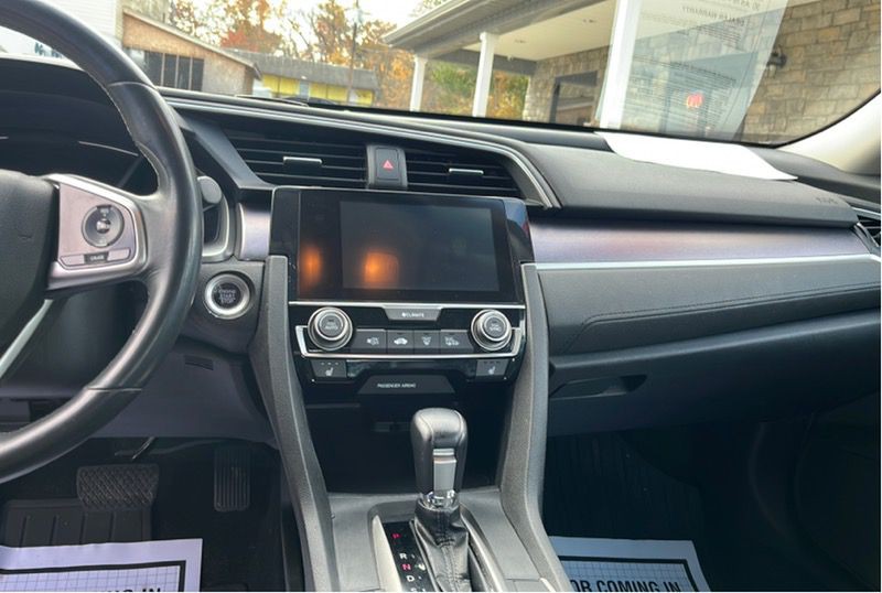 2017 Honda Civic Image 5