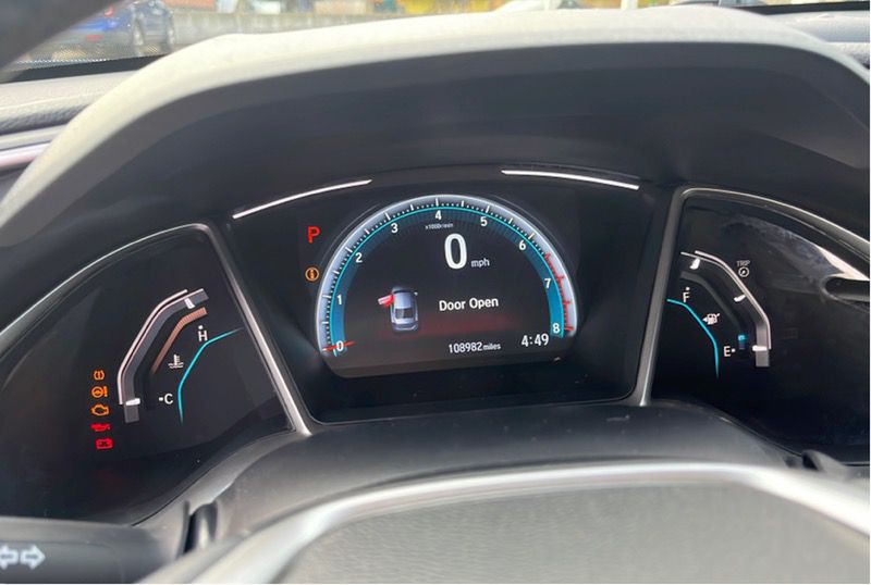 2017 Honda Civic Image 6