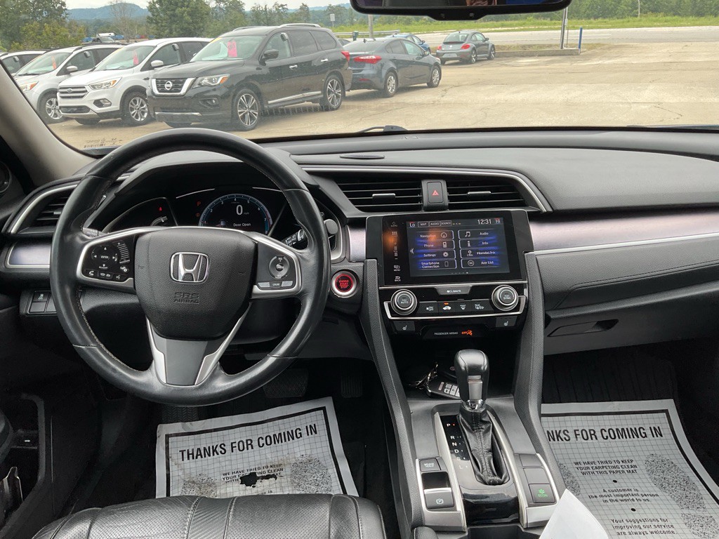 2017 Honda Civic Image 6