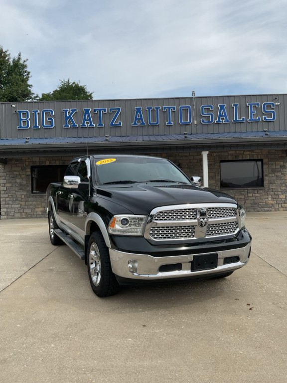 2015 RAM 1500 Image 8