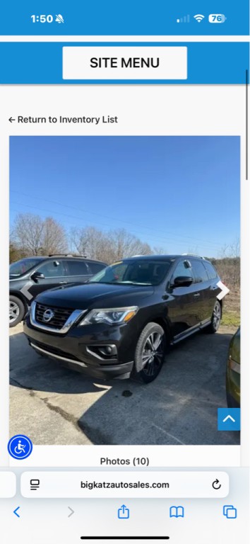 2017 Nissan Pathfinder Image 2