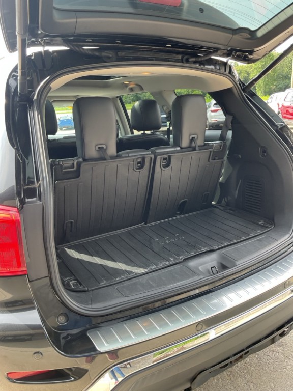 2017 Nissan Pathfinder Image 12