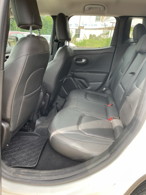 2021 Jeep Renegade Image 6
