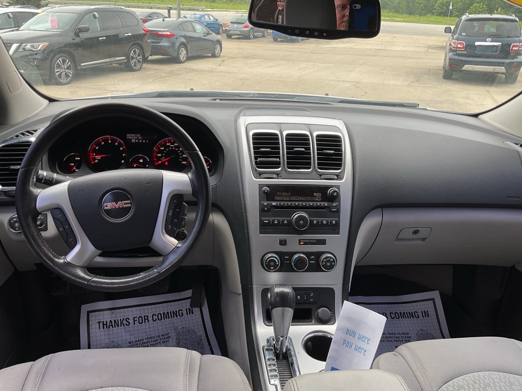 2011 GMC Acadia Image 5