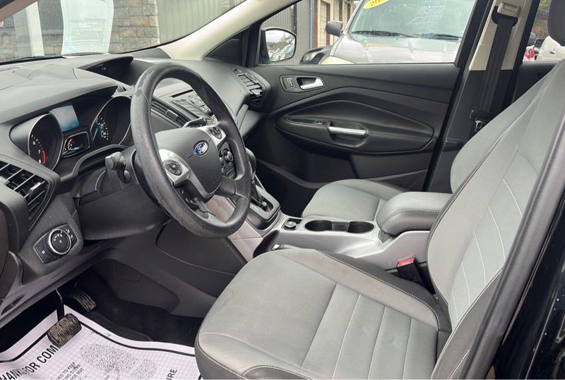 2016 Ford Escape Image 3