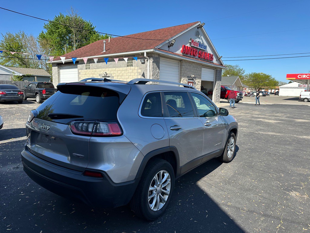 2019 Jeep Cherokee Image 3