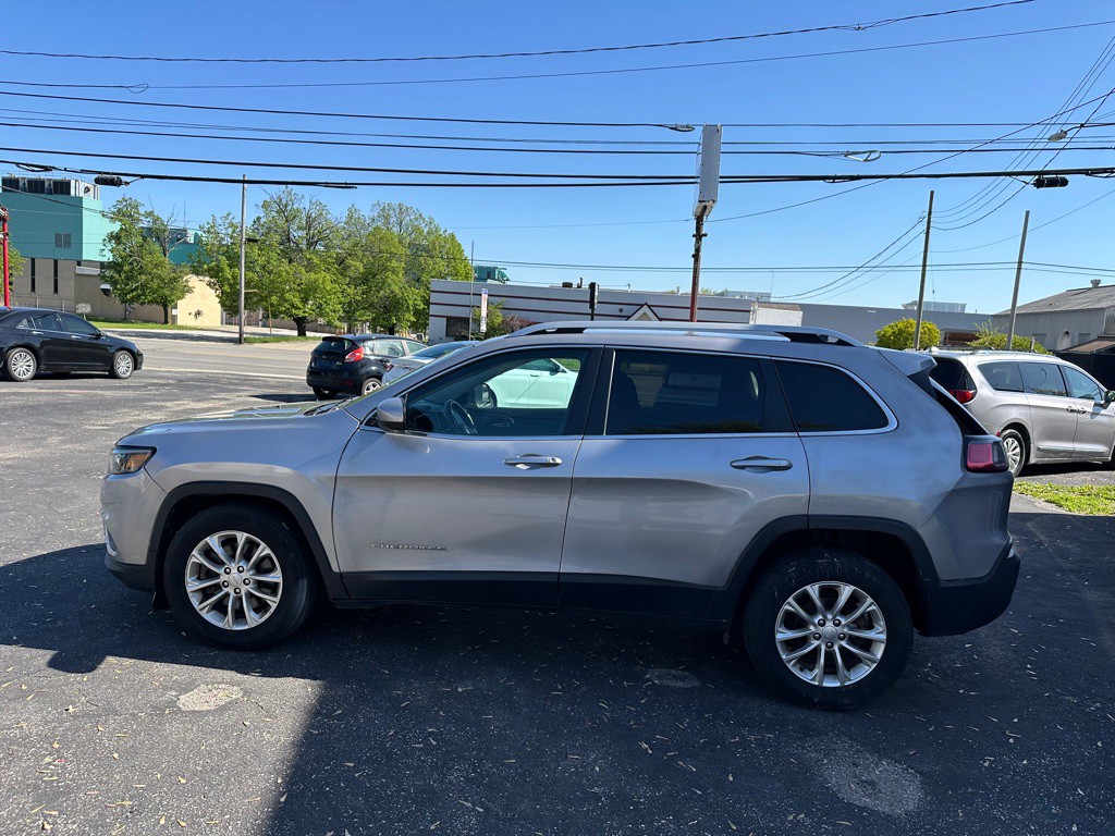 2019 Jeep Cherokee Image 5