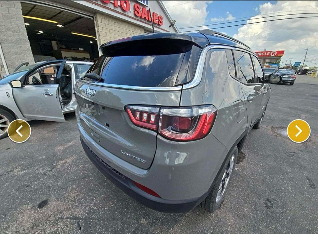 2020 Jeep Compass Image 3