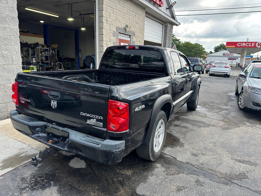 2010 Dodge Dakota Image 6