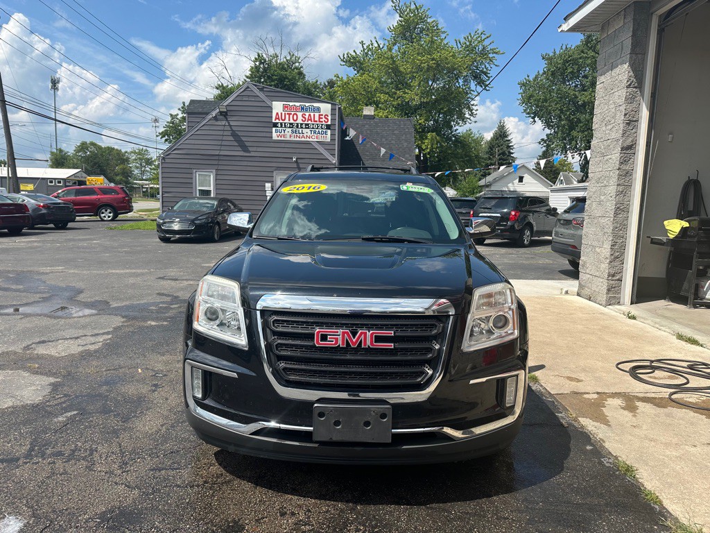 2016 GMC Terrain Image 1