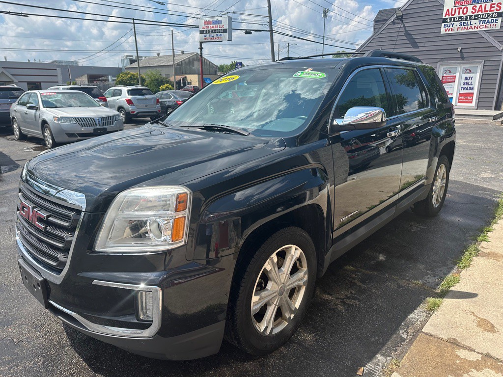 2016 GMC Terrain Image 3