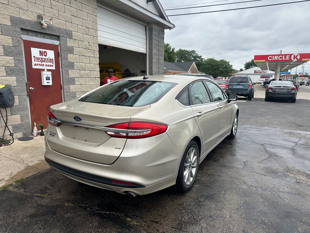 2017 Ford Fusion Image 6