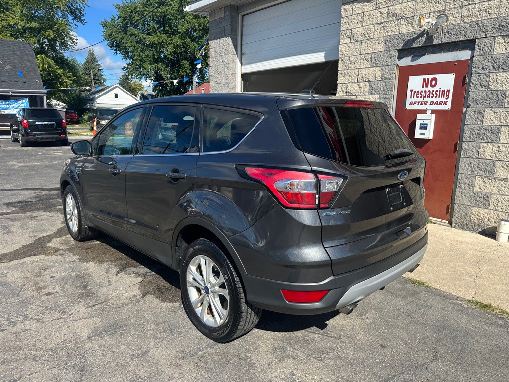 2017 Ford Escape Image 6