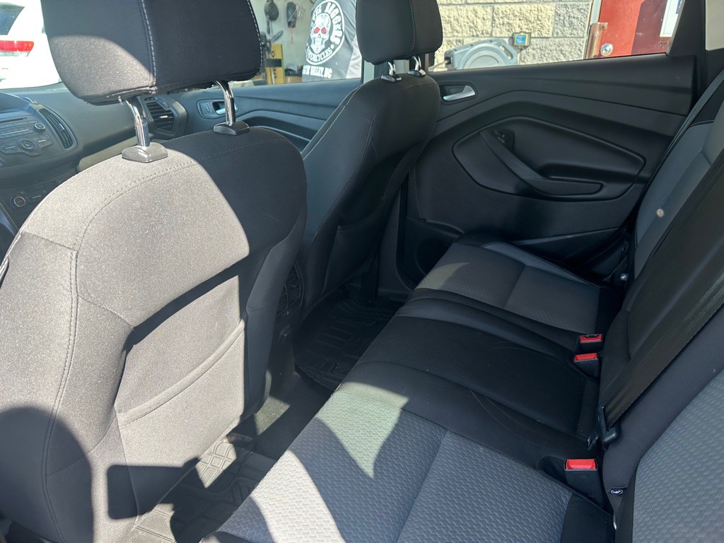 2017 Ford Escape Image 10