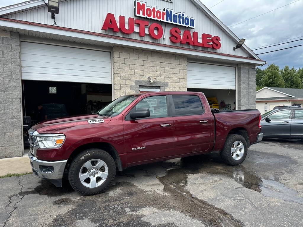 2019 RAM 1500 Image 3