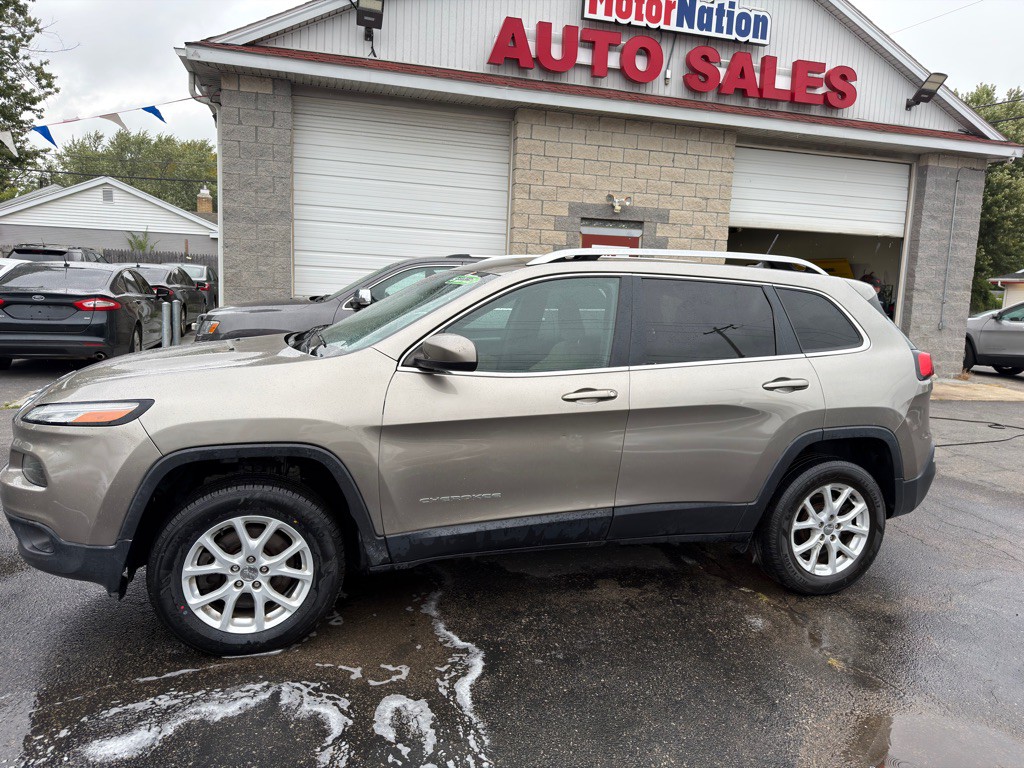 2017 Jeep Cherokee Image 4