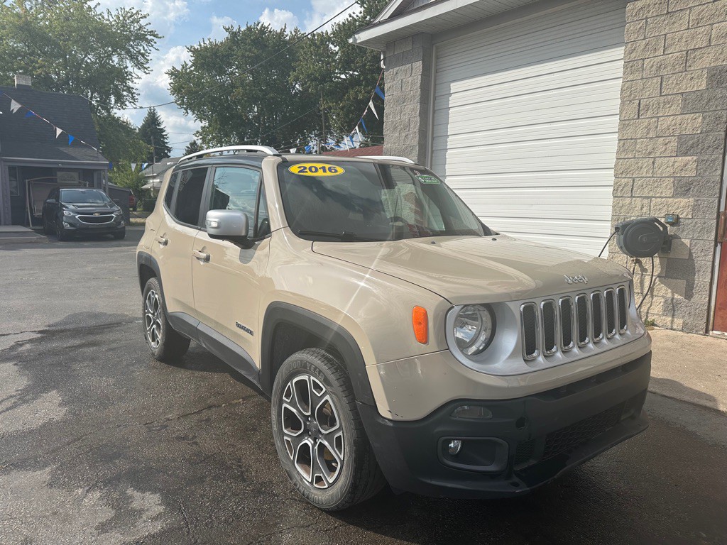 2016 Jeep Renegade Image 2