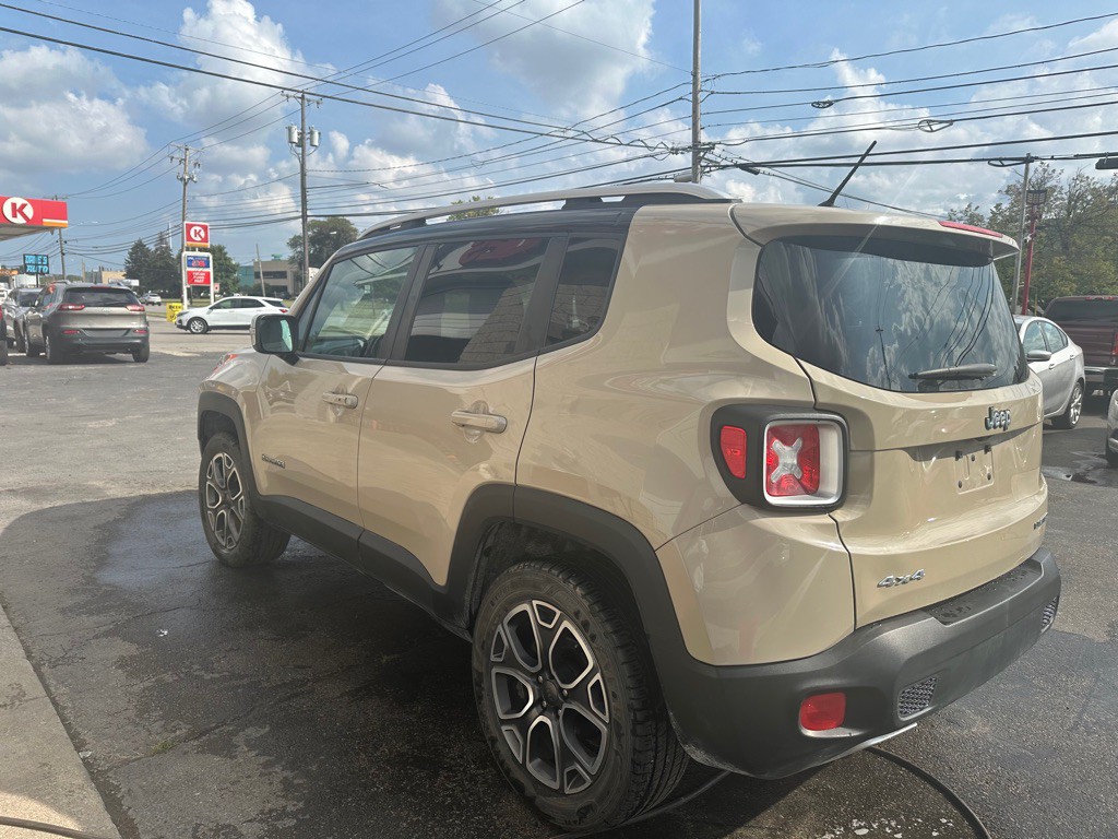 2016 Jeep Renegade Image 4