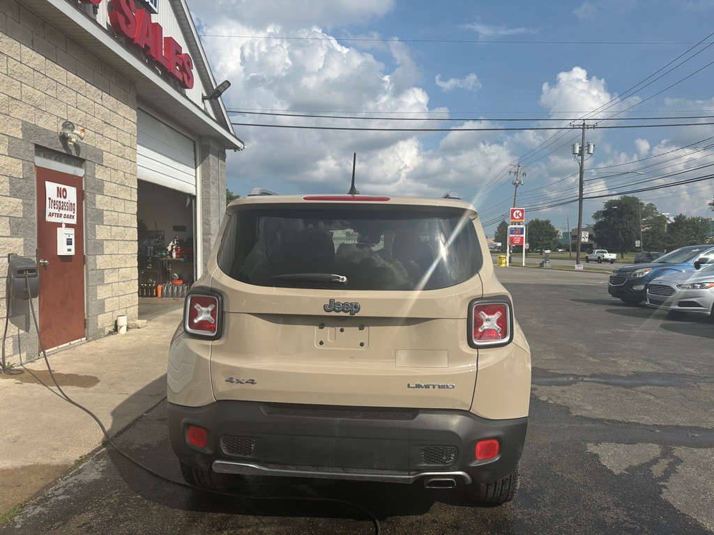 2016 Jeep Renegade Image 5