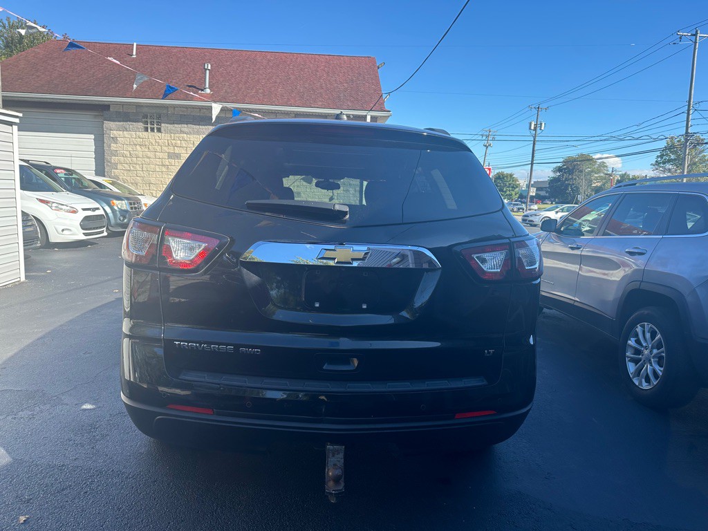 2017 Chevrolet Traverse Image 5