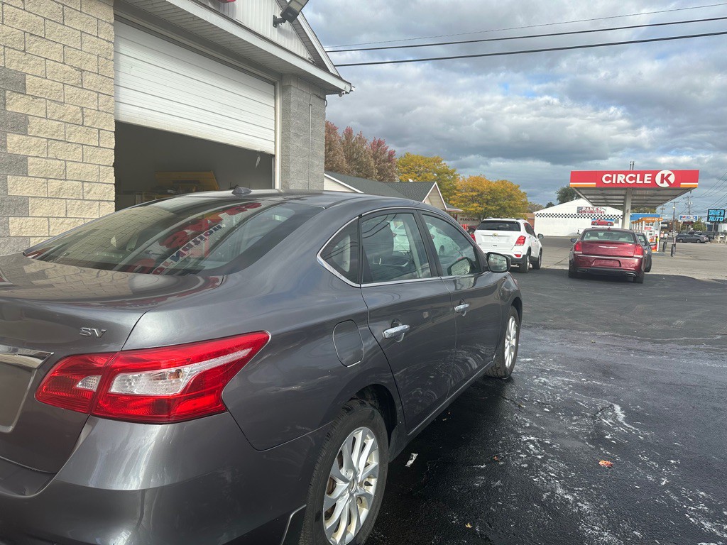 2017 Nissan Sentra Image 5